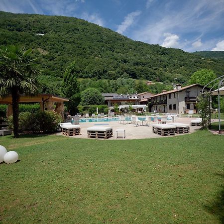 Ai Cadelach Hotel Giulia Ревине-Лаго Экстерьер фото